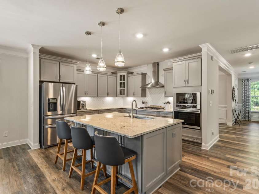 647 R L Stowe Road, Belmont, NC 28012.  MLS# CAR4379087, YatesRealty ID 26854. 