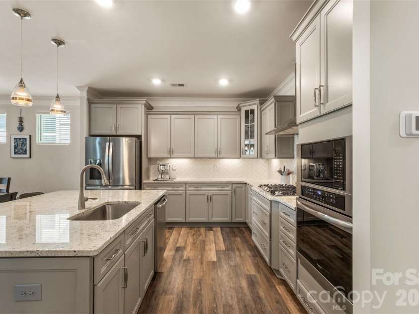 647 R L Stowe Road, Belmont, NC 28012.  MLS# CAR4379087, YatesRealty ID 26854. 