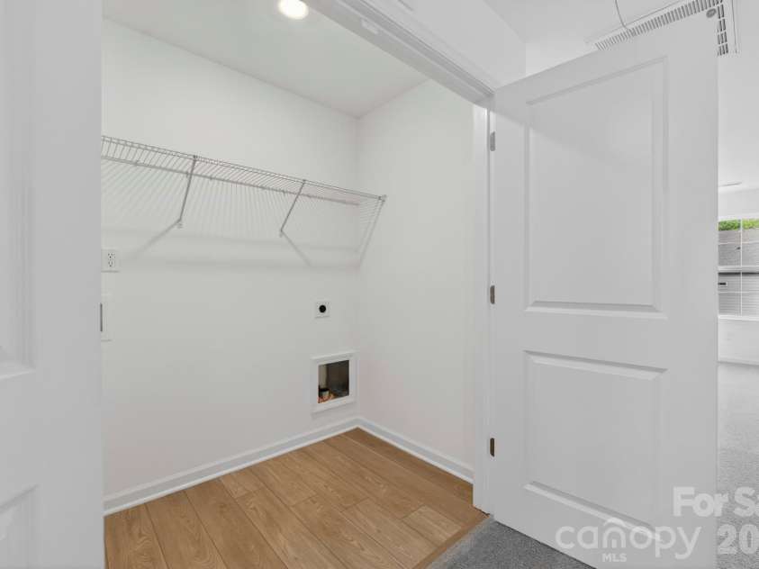 107 Nablus Trail, Mooresville, NC 28117.  MLS# CAR4350813, YatesRealty ID 26857. 3rd floor laundry