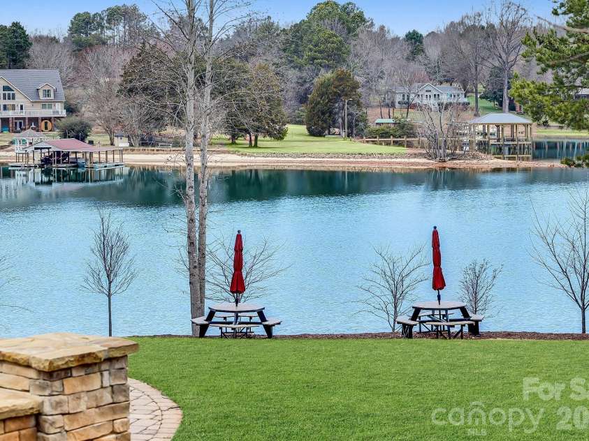 107 Nablus Trail, Mooresville, NC 28117.  MLS# CAR4350813, YatesRealty ID 26857. 