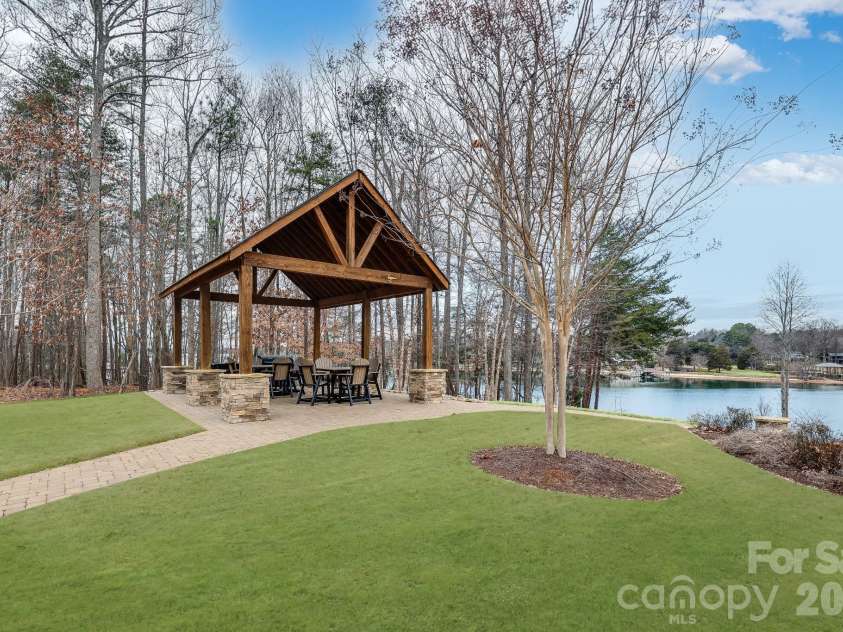 107 Nablus Trail, Mooresville, NC 28117.  MLS# CAR4350813, YatesRealty ID 26857. 