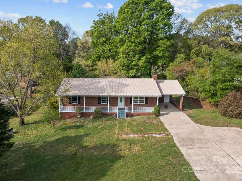 1195 Ralph B Keener Road, Lincolnton, NC 28092.  MLS# CAR4247663, YatesRealty ID 26857. 