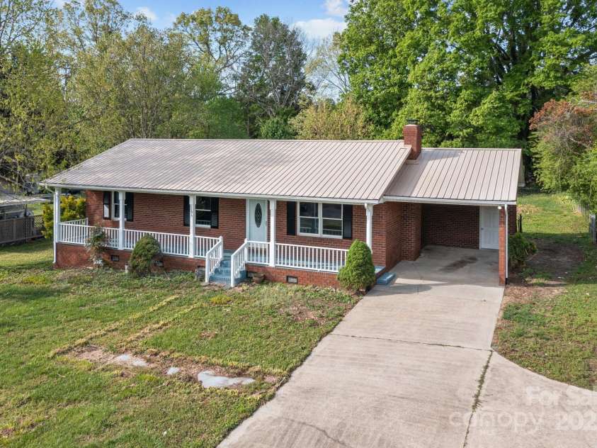 1195 Ralph B Keener Road, Lincolnton, NC 28092.  MLS# CAR4247663, YatesRealty ID 26857. 