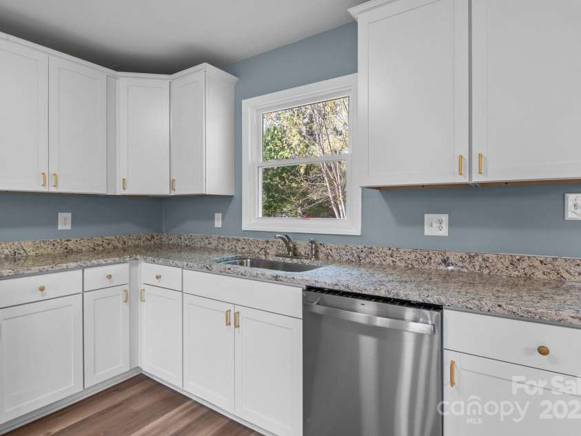 1195 Ralph B Keener Road, Lincolnton, NC 28092.  MLS# CAR4247663, YatesRealty ID 26857. 