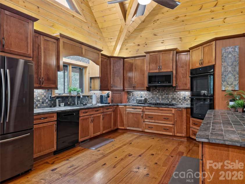 371 Hickory Loop Road, Rutherfordton, NC 28139.  MLS# CAR4377438, YatesRealty ID 26858. 