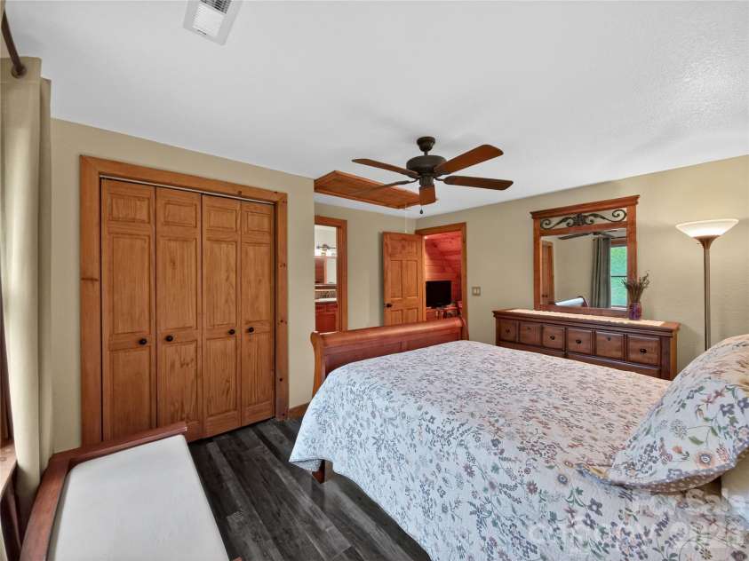 371 Hickory Loop Road, Rutherfordton, NC 28139.  MLS# CAR4377438, YatesRealty ID 26858. 