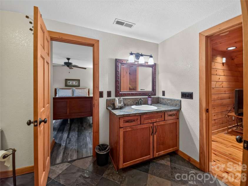 371 Hickory Loop Road, Rutherfordton, NC 28139.  MLS# CAR4377438, YatesRealty ID 26858. 