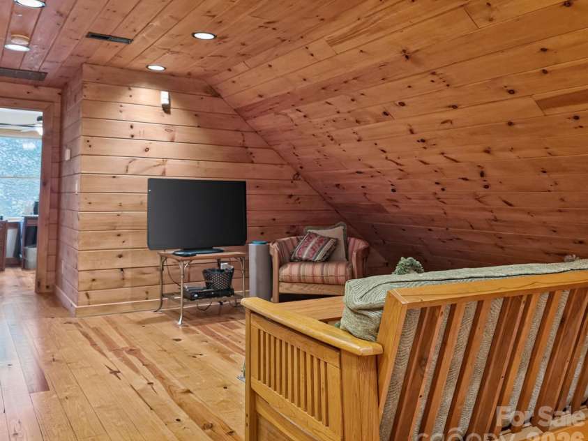 371 Hickory Loop Road, Rutherfordton, NC 28139.  MLS# CAR4377438, YatesRealty ID 26858. 