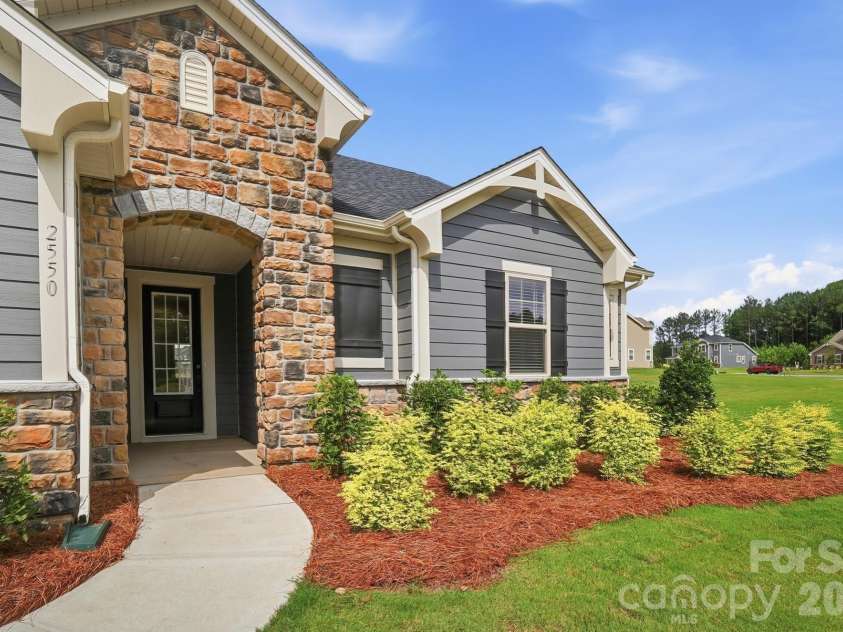 2550 Mabel Lane, Monroe, NC 28110.  MLS# CAR4315400, YatesRealty ID 26859. 