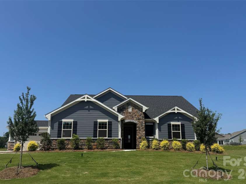 2550 Mabel Lane, Monroe, NC 28110.  MLS# CAR4315400, YatesRealty ID 26859. 