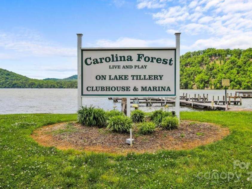 339 Pine Lake Drive, Troy, NC 27371.  MLS# CAR4221222, YatesRealty ID 2686. 