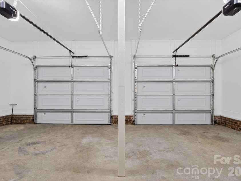 5318 Apple Blossom Court, Mint Hill, NC 28227.  MLS# CAR4378140, YatesRealty ID 26860. Garage