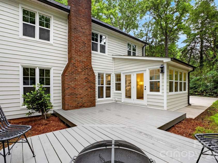 5318 Apple Blossom Court, Mint Hill, NC 28227.  MLS# CAR4378140, YatesRealty ID 26860. Rear Deck
