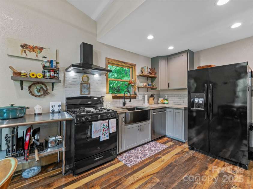 6321 NC 63 Highway, Leicester, NC 28748.  MLS# CAR4264823, YatesRealty ID 26860. 