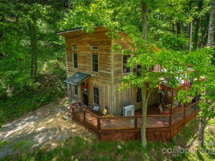 6321 NC 63 Highway, Leicester, NC 28748.  MLS# CAR4264823, YatesRealty ID 26860. 