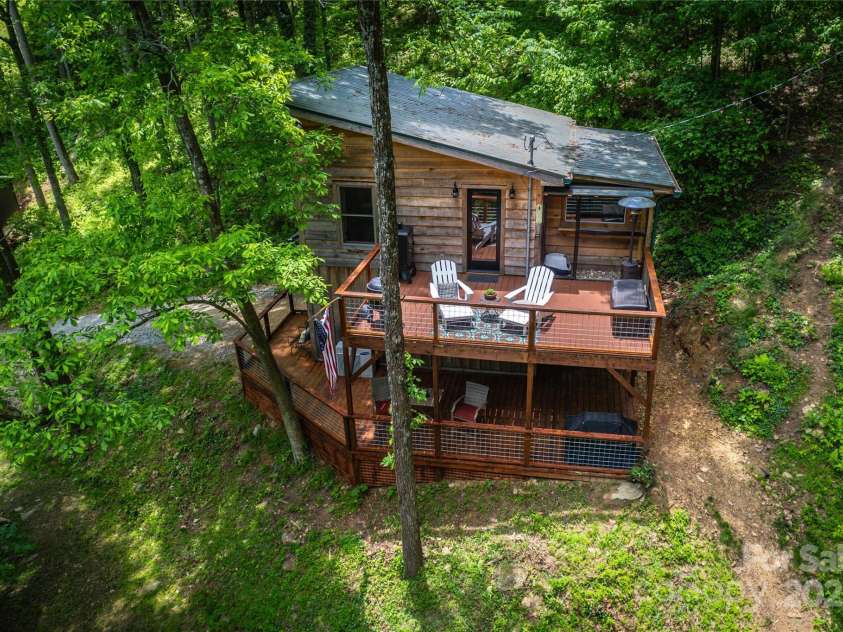 6321 NC 63 Highway, Leicester, NC 28748.  MLS# CAR4264823, YatesRealty ID 26860. 