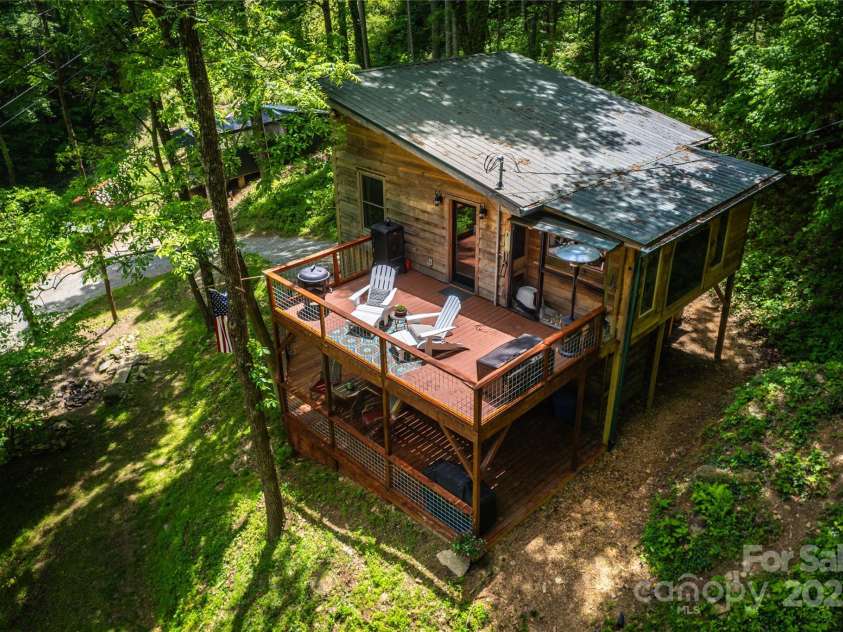 6321 NC 63 Highway, Leicester, NC 28748.  MLS# CAR4264823, YatesRealty ID 26860. 