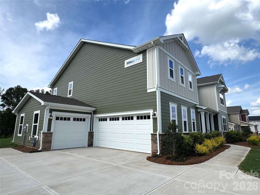 2517 Mabel Lane, Monroe, NC 28110.  MLS# CAR4327123, YatesRealty ID 26861. 