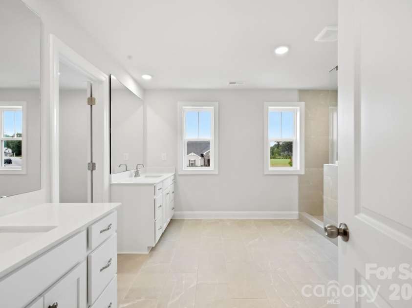 2517 Mabel Lane, Monroe, NC 28110.  MLS# CAR4327123, YatesRealty ID 26861. Owner's Bath