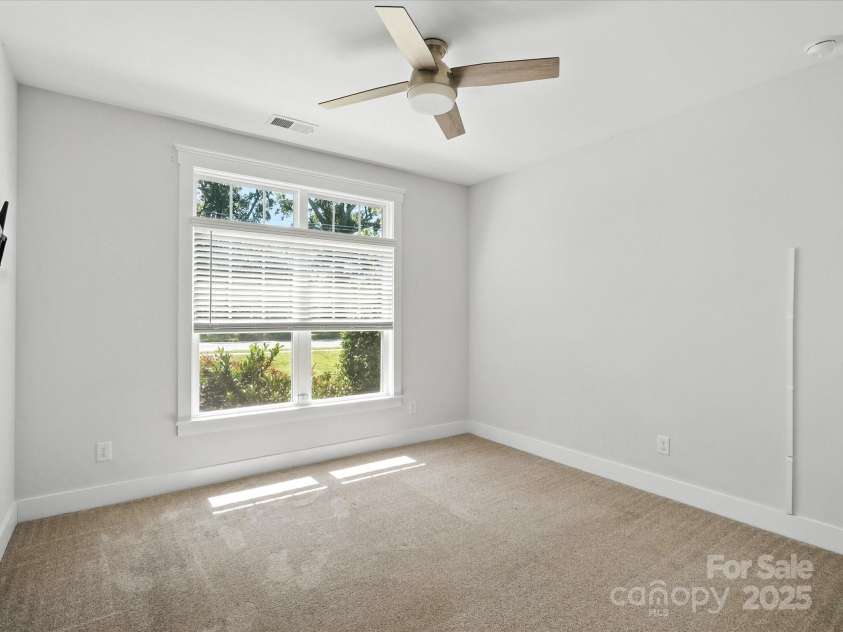 9519 Lawing School Road, Charlotte, NC 28214.  MLS# CAR4282476, YatesRealty ID 26861. 