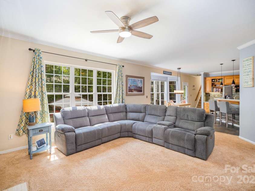 10230 Blackstock Road, Huntersville, NC 28078.  MLS# CAR4276731, YatesRealty ID 26863. 