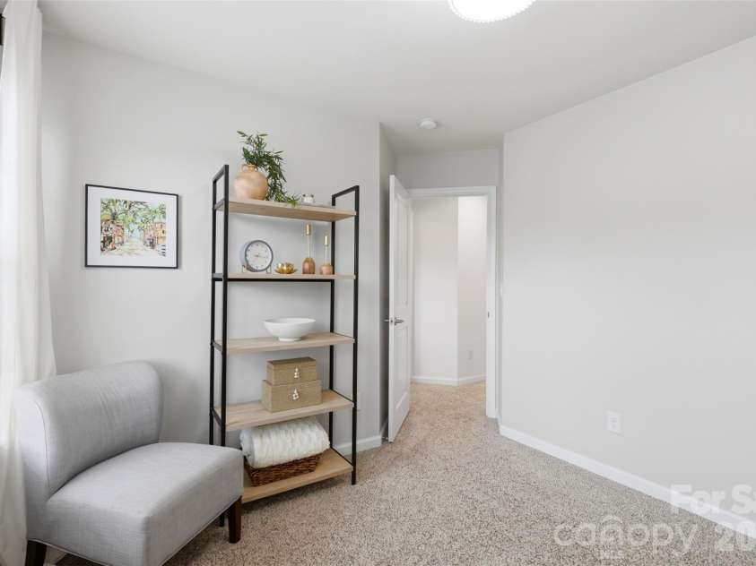 1714 Evergreen Drive, Charlotte, NC 28208.  MLS# CAR4381715, YatesRealty ID 26864. 