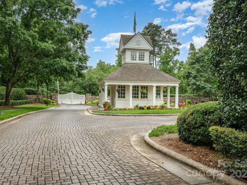 177 Yadkin Falls Road, New London, NC 28127.  MLS# CAR4271733, YatesRealty ID 26865. 