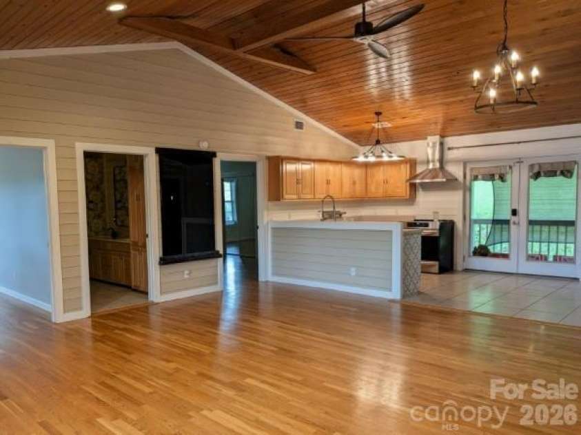 59 Ck Cabin Drive, Hot Springs, NC 28743.  MLS# CAR4385915, YatesRealty ID 26867. 