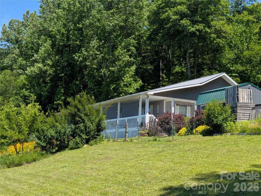 59 Ck Cabin Drive, Hot Springs, NC 28743.  MLS# CAR4385915, YatesRealty ID 26867. 