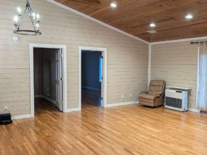 59 Ck Cabin Drive, Hot Springs, NC 28743.  MLS# CAR4385915, YatesRealty ID 26867. 