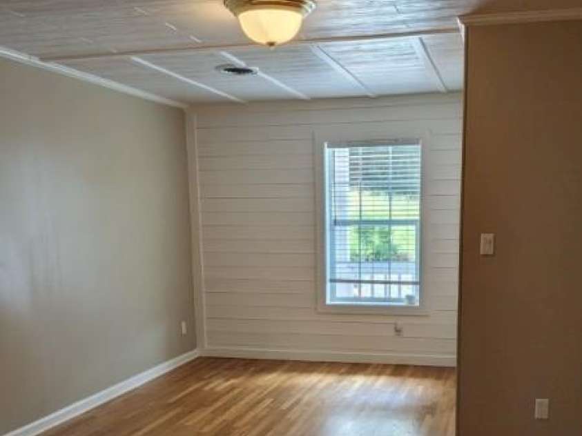 59 Ck Cabin Drive, Hot Springs, NC 28743.  MLS# CAR4385915, YatesRealty ID 26867. Den/Office space