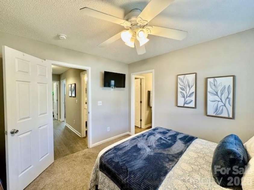 3261 White Oak Court, Claremont, NC 28610.  MLS# CAR4376493, YatesRealty ID 26868. 