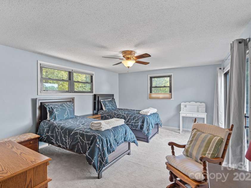 403 Nivens Cove Road, Mount Holly, NC 28120.  MLS# CAR4282822, YatesRealty ID 26868. 