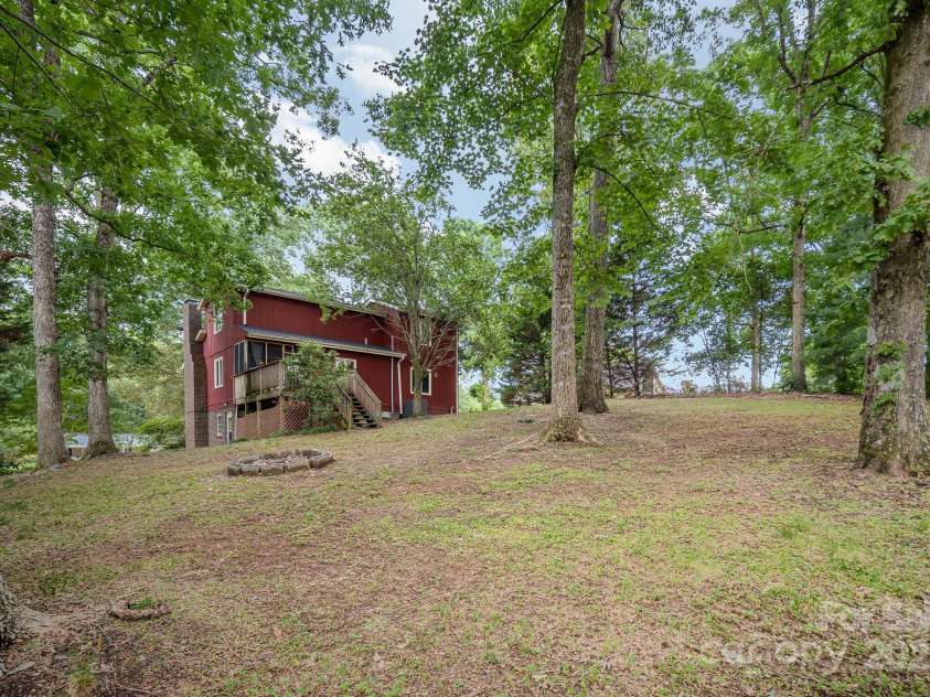 110 Hidden Valley Street, Cherryville, NC 28021.  MLS# CAR4269102, YatesRealty ID 26869. 