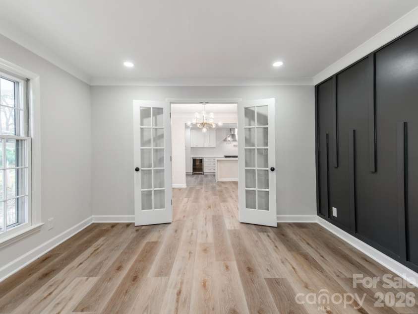 1632 Burtonwood Circle, Charlotte, NC 28212.  MLS# CAR4360876, YatesRealty ID 26869. 