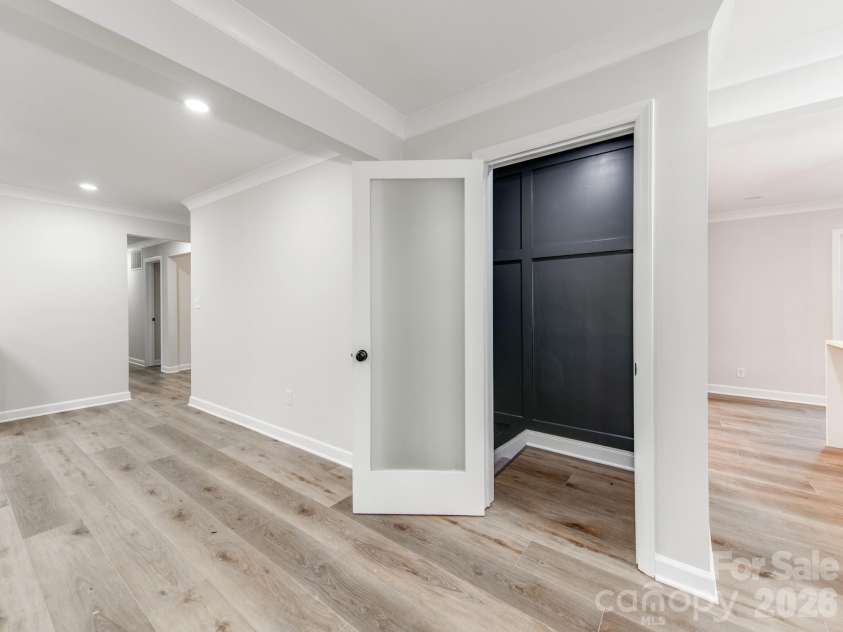 1632 Burtonwood Circle, Charlotte, NC 28212.  MLS# CAR4360876, YatesRealty ID 26869. 