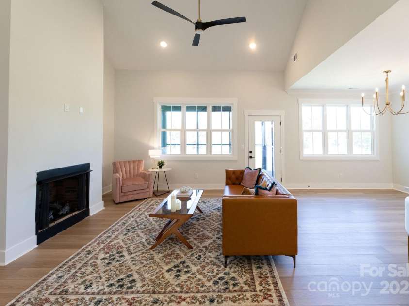 3046 Meadowcrest Drive, Clover, SC 29710.  MLS# CAR4327029, YatesRealty ID 2687. Living Room