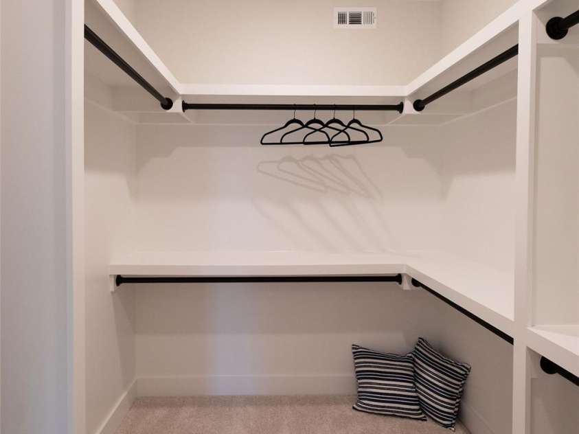 3046 Meadowcrest Drive, Clover, SC 29710.  MLS# CAR4327029, YatesRealty ID 2687. Primary Closet