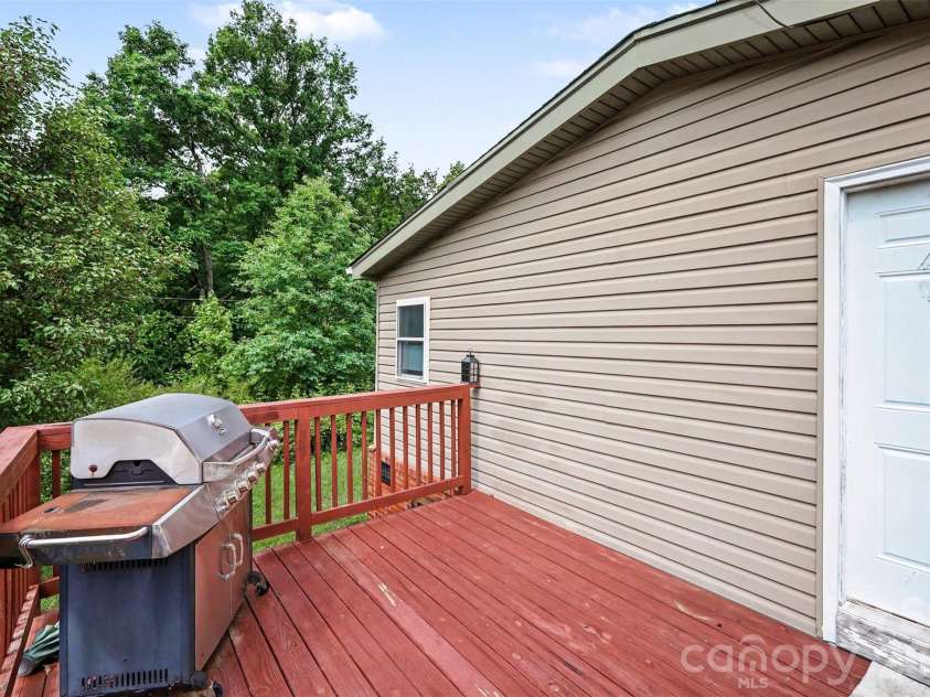 10882 Bowman Barrier Road, Mount Pleasant, NC 28124.  MLS# CAR4386559, YatesRealty ID 26872. 