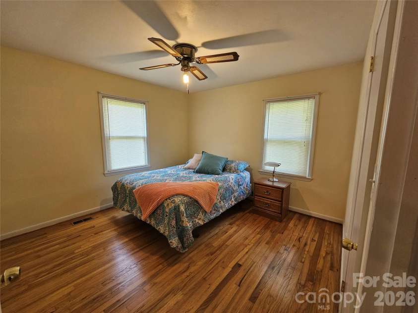 2086 Knight Road, Lancaster, SC 29720.  MLS# CAR4387842, YatesRealty ID 26874. 
