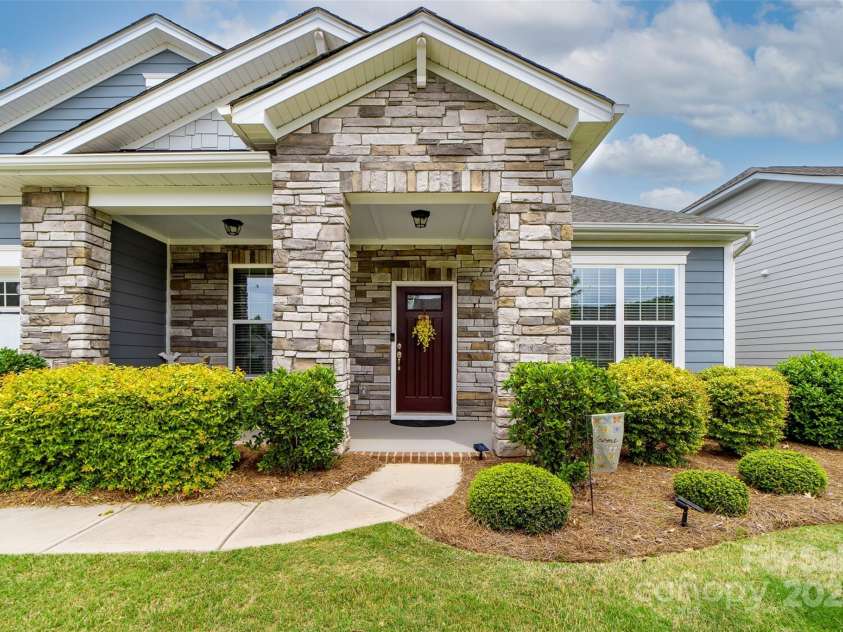 732 Wood Lily Drive, Belmont, NC 28012.  MLS# CAR4271316, YatesRealty ID 26874. 