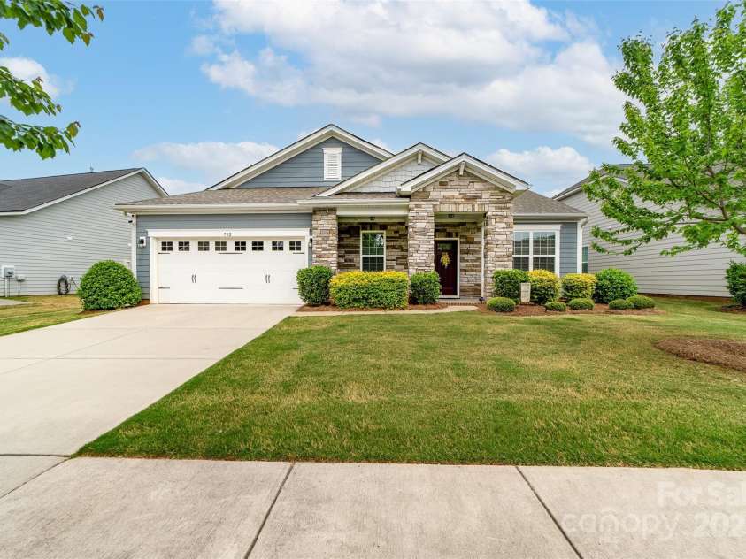 732 Wood Lily Drive, Belmont, NC 28012.  MLS# CAR4271316, YatesRealty ID 26874. 