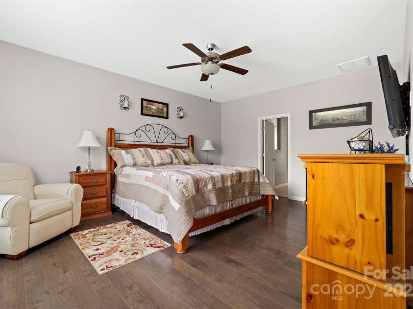 732 Wood Lily Drive, Belmont, NC 28012.  MLS# CAR4271316, YatesRealty ID 26874. 