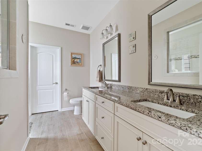 732 Wood Lily Drive, Belmont, NC 28012.  MLS# CAR4271316, YatesRealty ID 26874. 