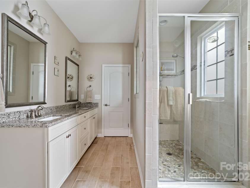 732 Wood Lily Drive, Belmont, NC 28012.  MLS# CAR4271316, YatesRealty ID 26874. 