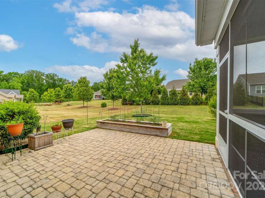 732 Wood Lily Drive, Belmont, NC 28012.  MLS# CAR4271316, YatesRealty ID 26874. 