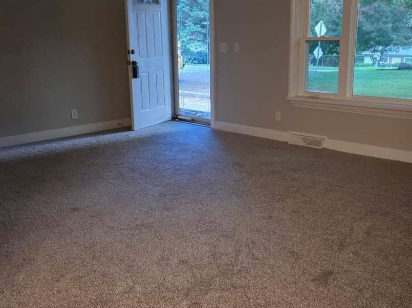 3902 Sharyn Drive, Charlotte, NC 28214.  MLS# CAR4386777, YatesRealty ID 26875. Carpet replaced in June