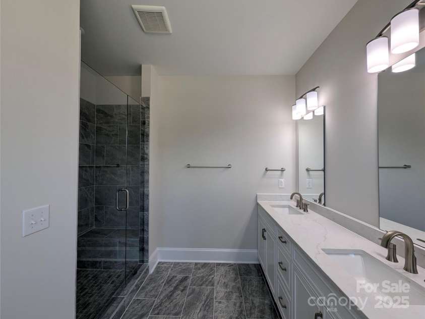 117 Macland Lane, Rock Hill, SC 29730.  MLS# CAR4277202, YatesRealty ID 26876. 