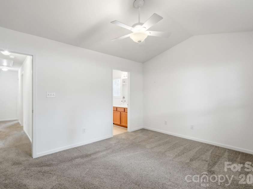 4225 Hogan Lane, Fort Mill, SC 29707.  MLS# CAR4385941, YatesRealty ID 26876. 