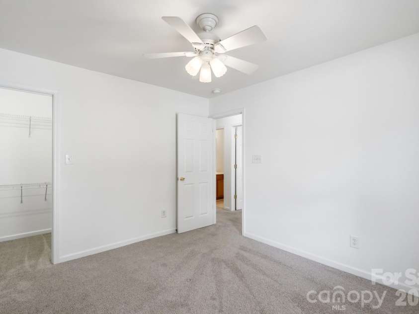 4225 Hogan Lane, Fort Mill, SC 29707.  MLS# CAR4385941, YatesRealty ID 26876. 